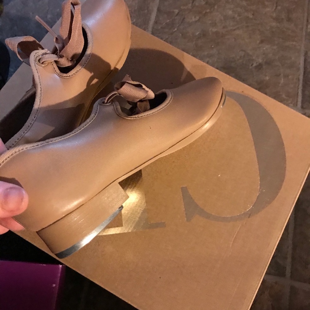 Tap Shoes
